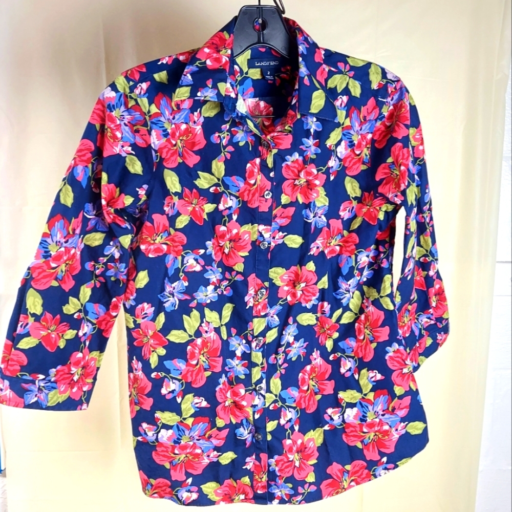 Lands End Size 2 Floral Blouse